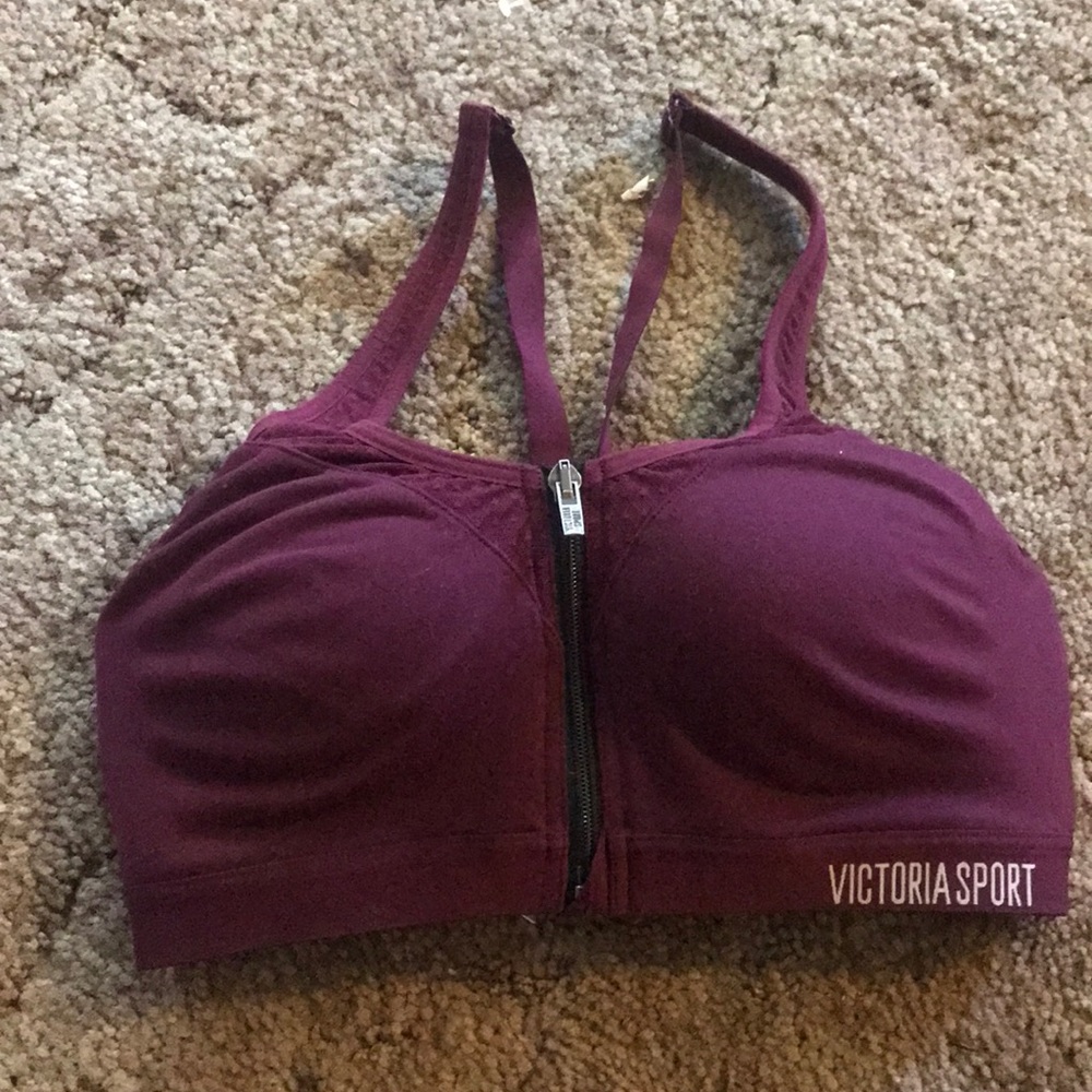 Victoria’s Secret high compression sports bra